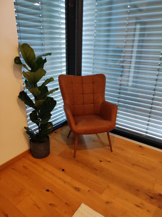 Luxurioeses Penthouse Mit Blick Auf Die Uno-City Und Dem Kaiserwasser. 3Schlafzimmer, 2 Baeder, Privat Lift Ins Apartment Виена Екстериор снимка